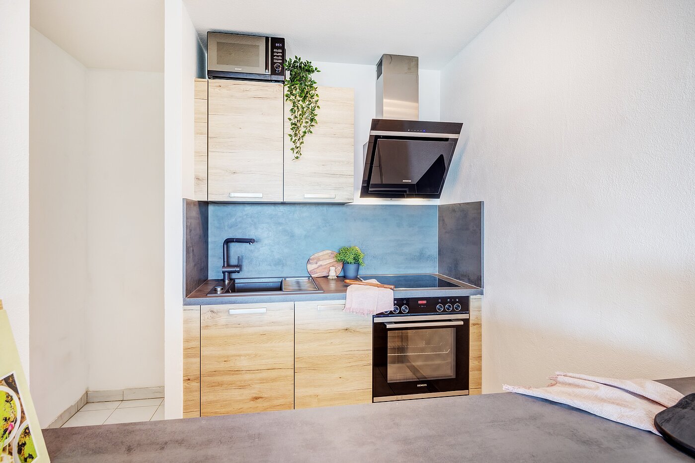 Квартира в многоэтажно доме с 2 комнатами | München-Haidhausen | 70214 | Küchenzeile