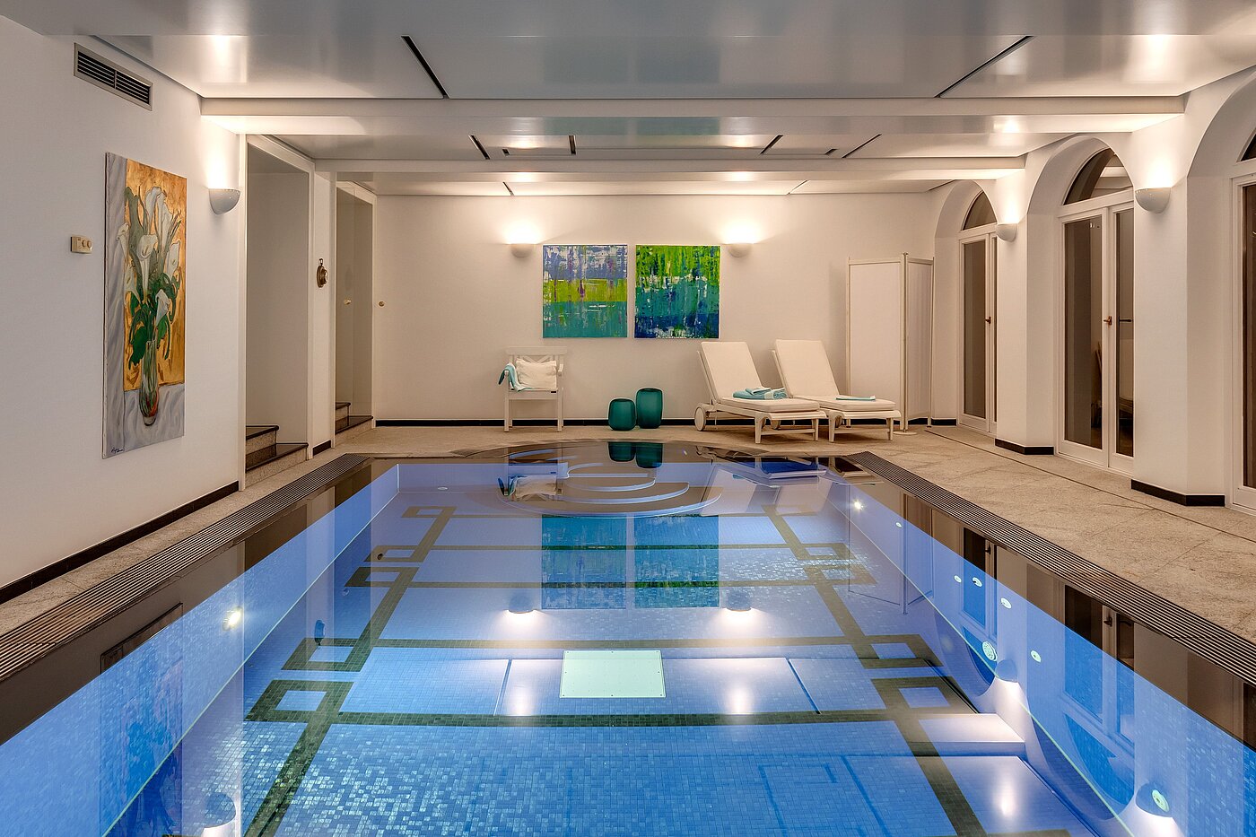 Villa с 9 комнатами | Reutlingen | 70231 | Indoorpool