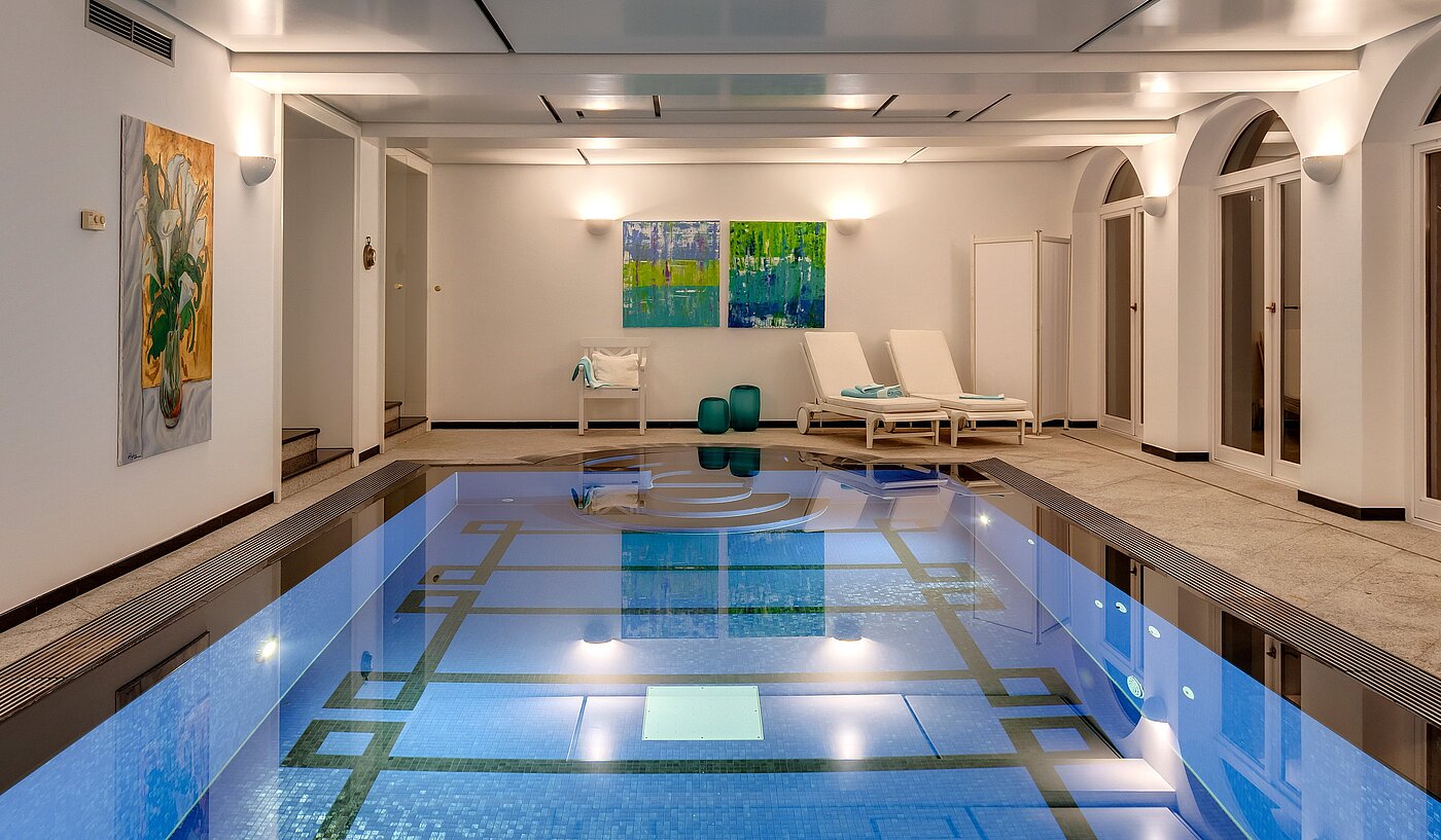 Villa с 9 комнатами | Reutlingen | 70231 | Indoorpool