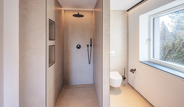 Угловой террасный дом с 6 комнатами | München-Trudering | 70191 | ...bodengleicher Dusche.