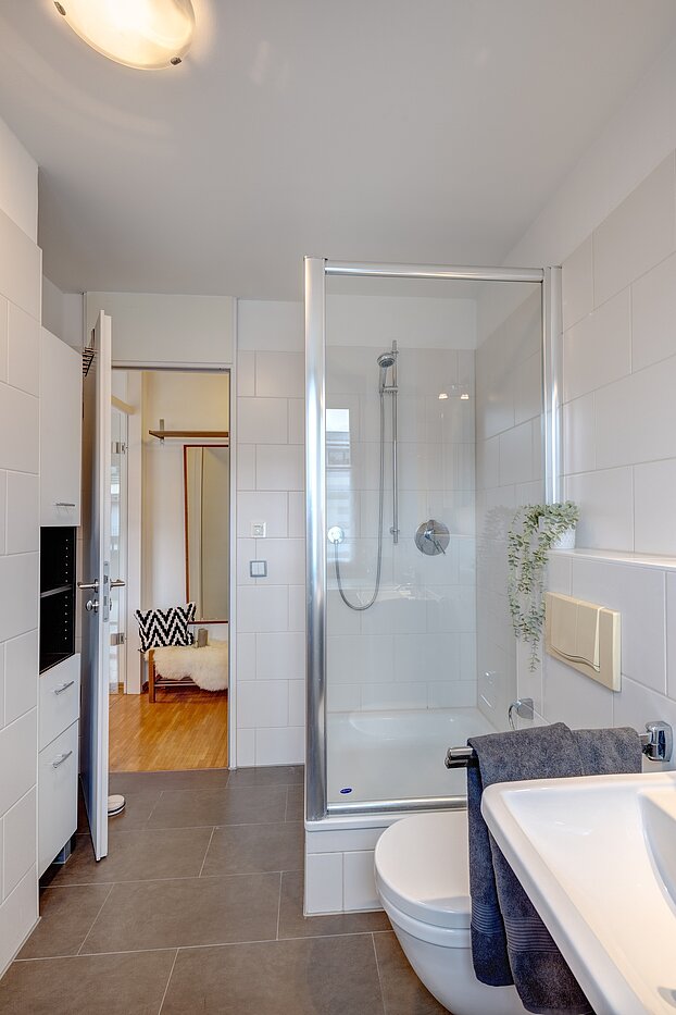 Apartment с 1 комнатная | München-Milbertshofen | 70188 | ...Dusche