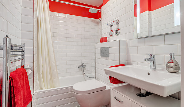 Квартира в многоэтажно доме с 2 комнатами | München-Bogenhausen | 70287 | ...mit Badewanne