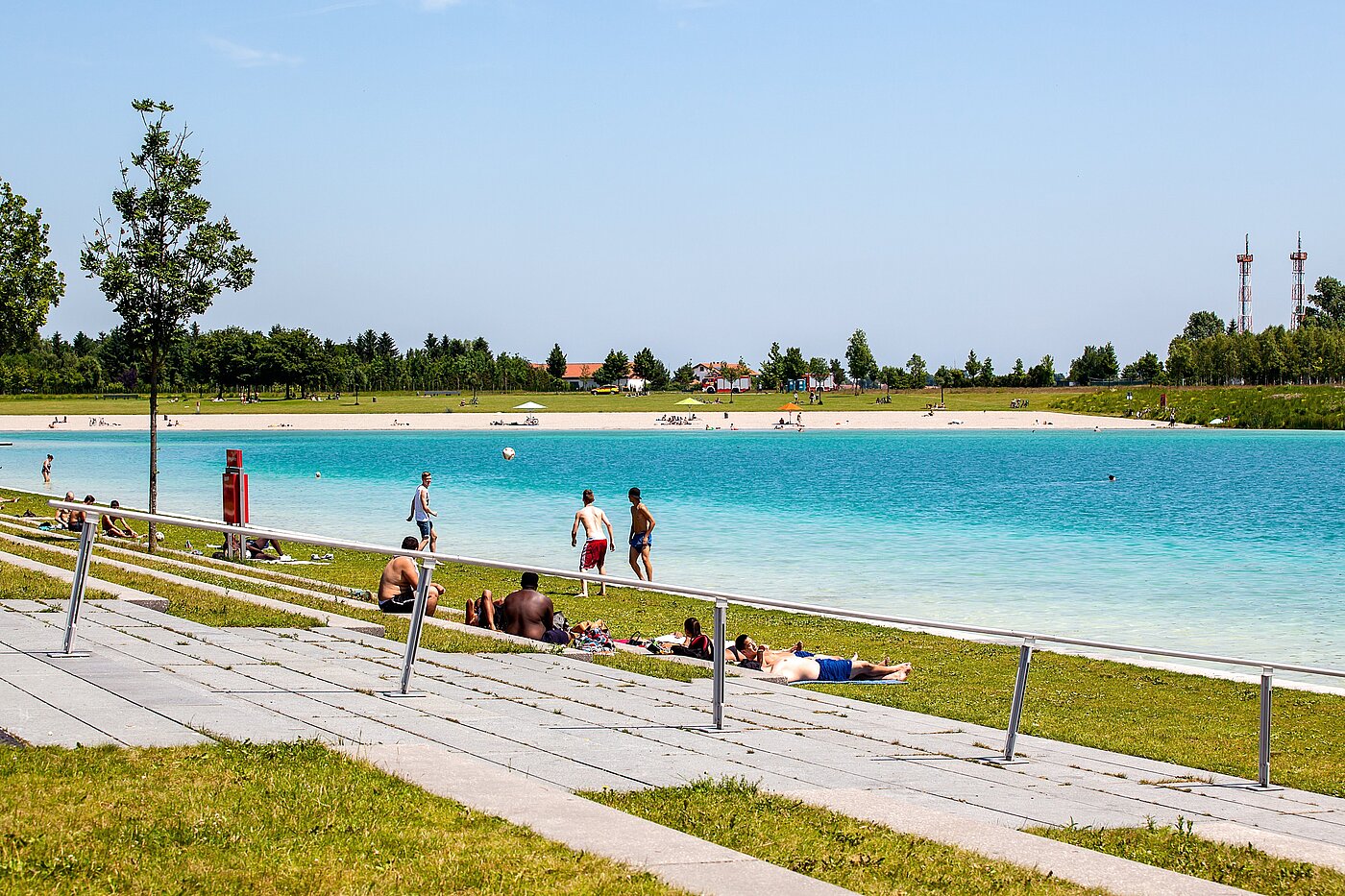 Мансардная квартира с 3 комнатами | München-Riem | 701701 | Der Riemer See im Sommer...