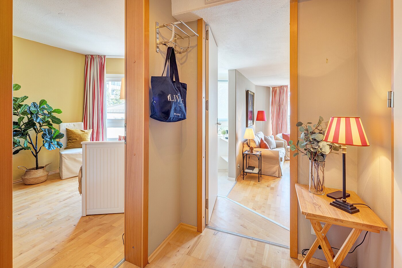 Квартира в многоэтажно доме с 1.5 комнатами | München-Maxvorstadt | 70480 | Flur