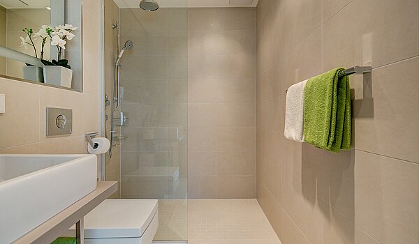 Apartment с 1.5 комнатами | München-Bogenhausen | 702971 | ...bodengleicher Dusche