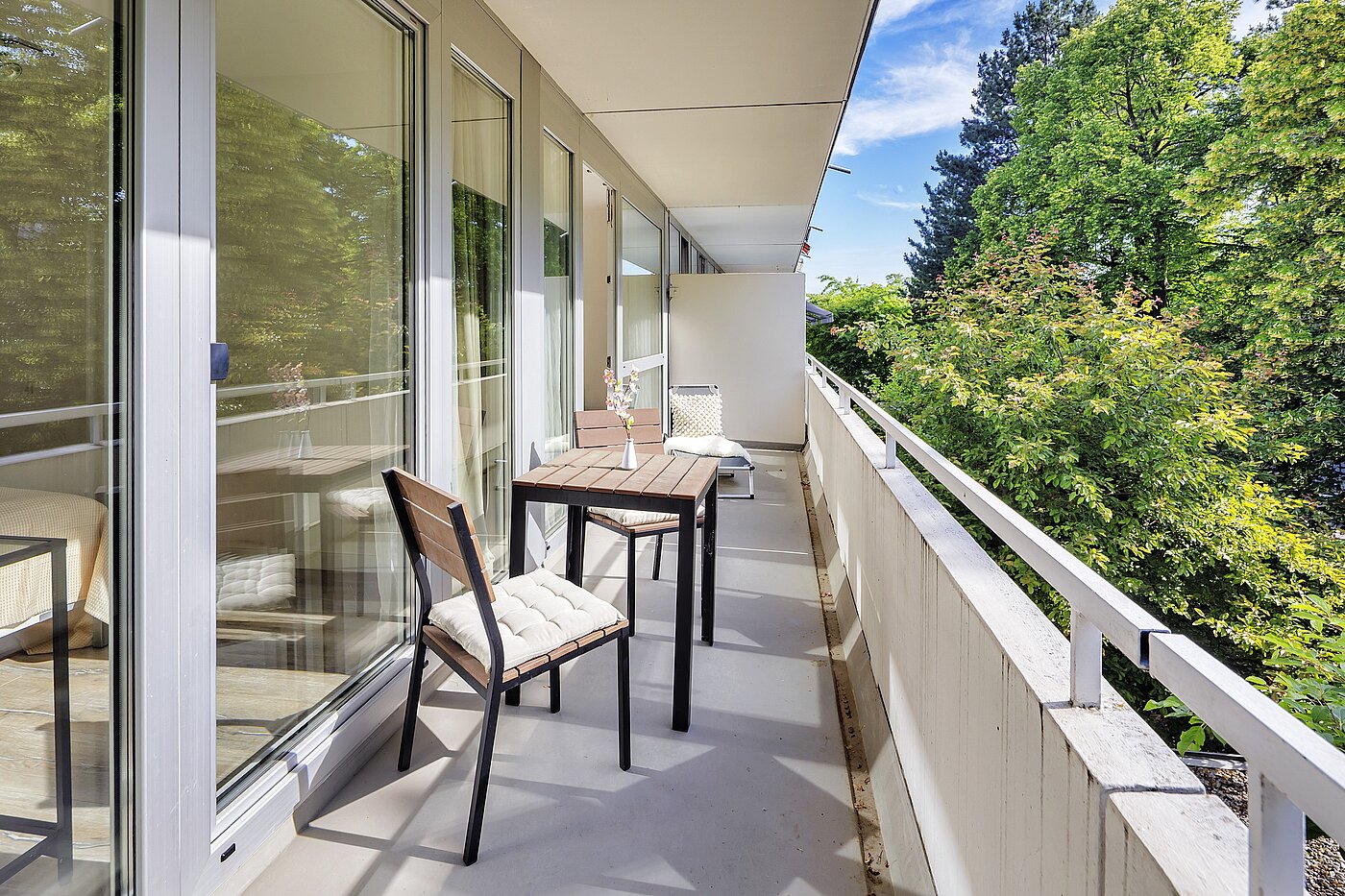 Квартира в многоэтажно доме с 3.5 комнатами | München-Bogenhausen | 70267 | Großer Balkon mit...