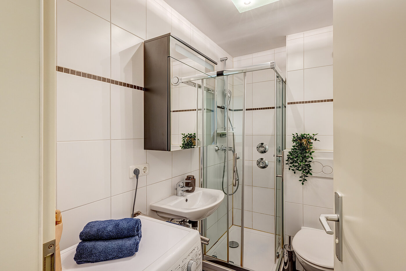Квартира в многоэтажно доме с 1 комнатная | München-Ramersdorf | 70416 | Duschbad mit Stellplatz...