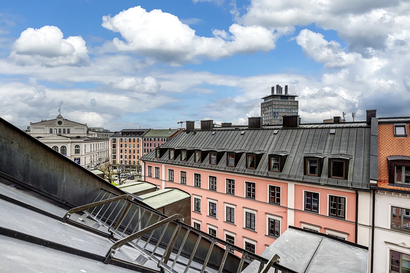 Мансардная квартира с 4.5 комнатами | München-Ludwigsvorstadt | 70461 | Ausblick
