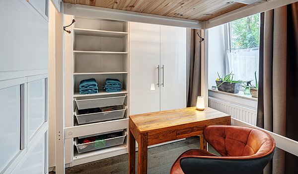 Плоский с 2 комнатами | München-Sendling | 703811 | Kleiderschrank