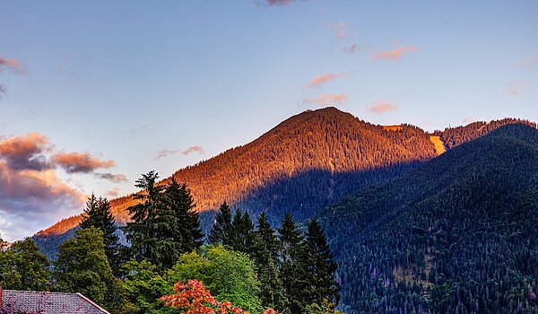 Угловой террасный дом с 3 комнатами | Kreuth | 70037 | Sonnenuntergang am Wallberg