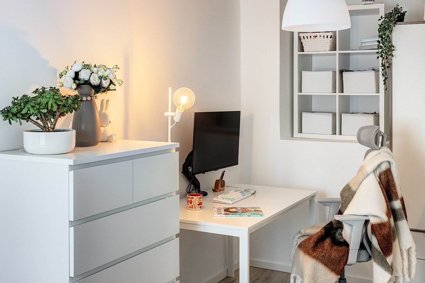Квартира в многоэтажно доме с 2 комнатами | München-Sendling | 70220 | Arbeitsbereich