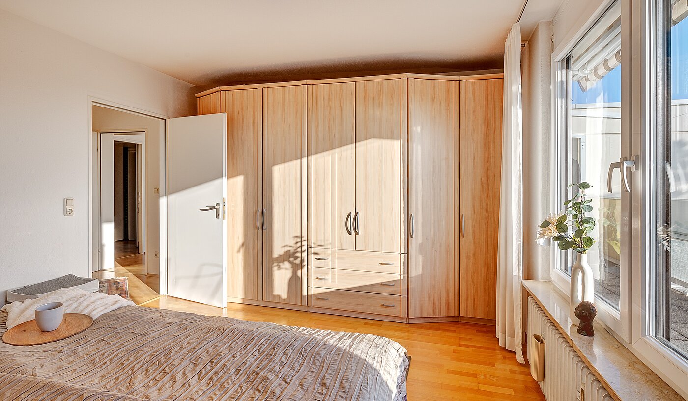 Квартира в многоэтажно доме с 3 комнатами | Unterschleißheim | 70003 | ...Zugang zum...