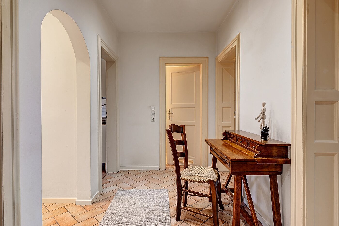 Квартира в многоэтажно доме с 2.5 комнатами | München-Au | 2001ML9 | Ansprechendes Entreé