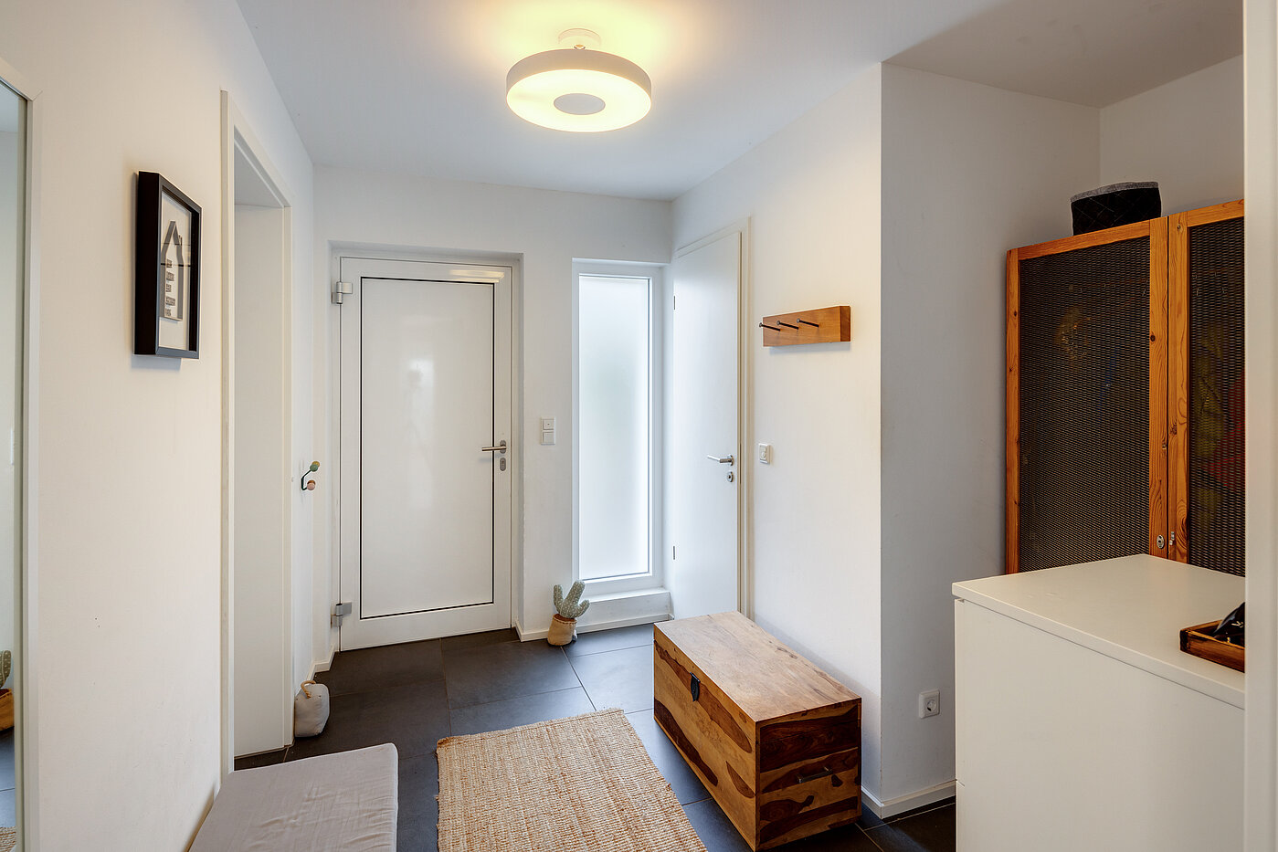 Половина двухквартирного жилого дома с 5 комнатами | München-Aubing | 70162 | Großzügiger Eingangsbereich