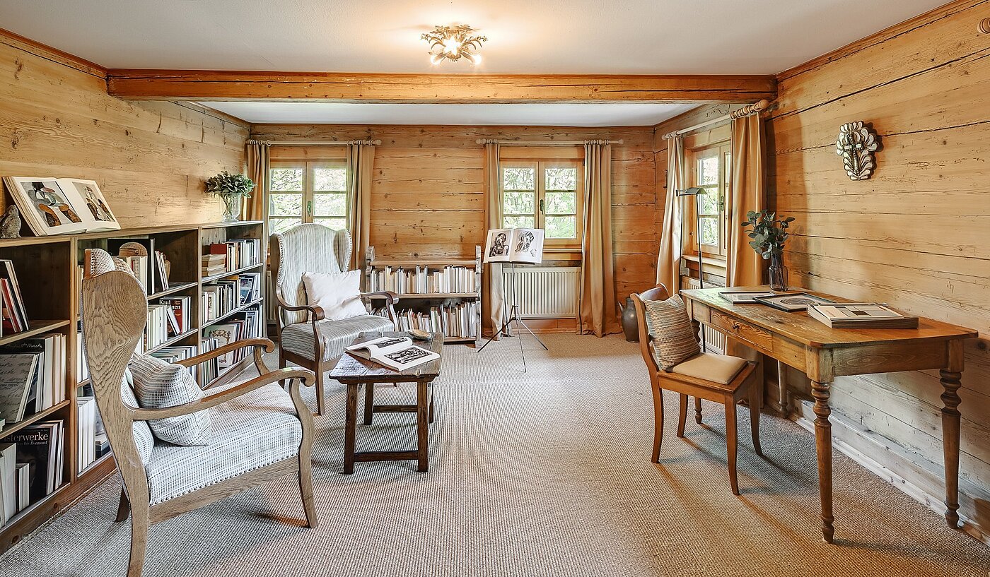 Квартира в многоэтажно доме с 11 комнатами | Gmund/Dürnbach | 2107ML11 | Bibliothek