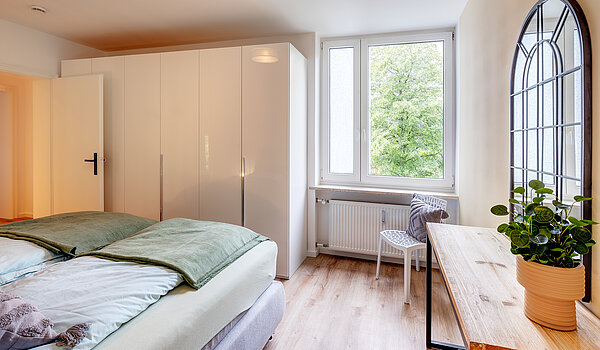 Квартира в многоэтажно доме с 3 комнатами | Unterhaching | 70421 | ...Homeoffice