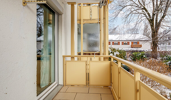 Квартира в многоэтажно доме с 2 комнатами | München-Allach | 70412 | ...Balkon...