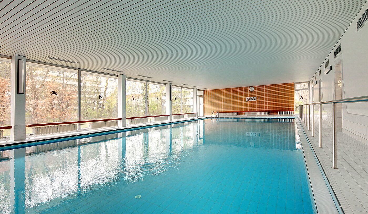 Квартира в многоэтажно доме с 2 комнатами | München-Sendling-Westpark | 2204ML2 | Schwimmbad...