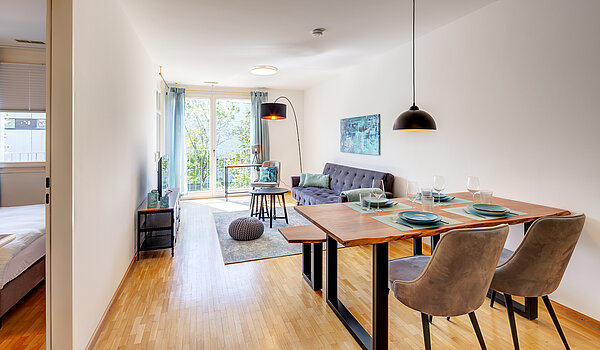 Квартира в многоэтажно доме с 2 комнатами | Haar | 70426 | Gemütlicher...