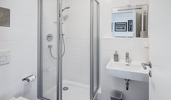 Квартира в многоэтажно доме с 3 комнатами | 70483 | ...Dusche
