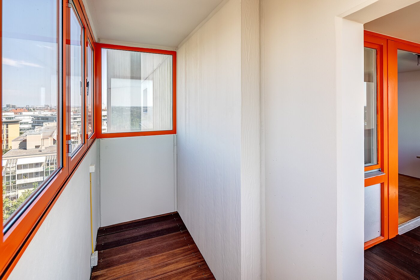 Квартира в многоэтажно доме с 1 комнатная | München-Laim | 70144 | ... über Eck gehend...