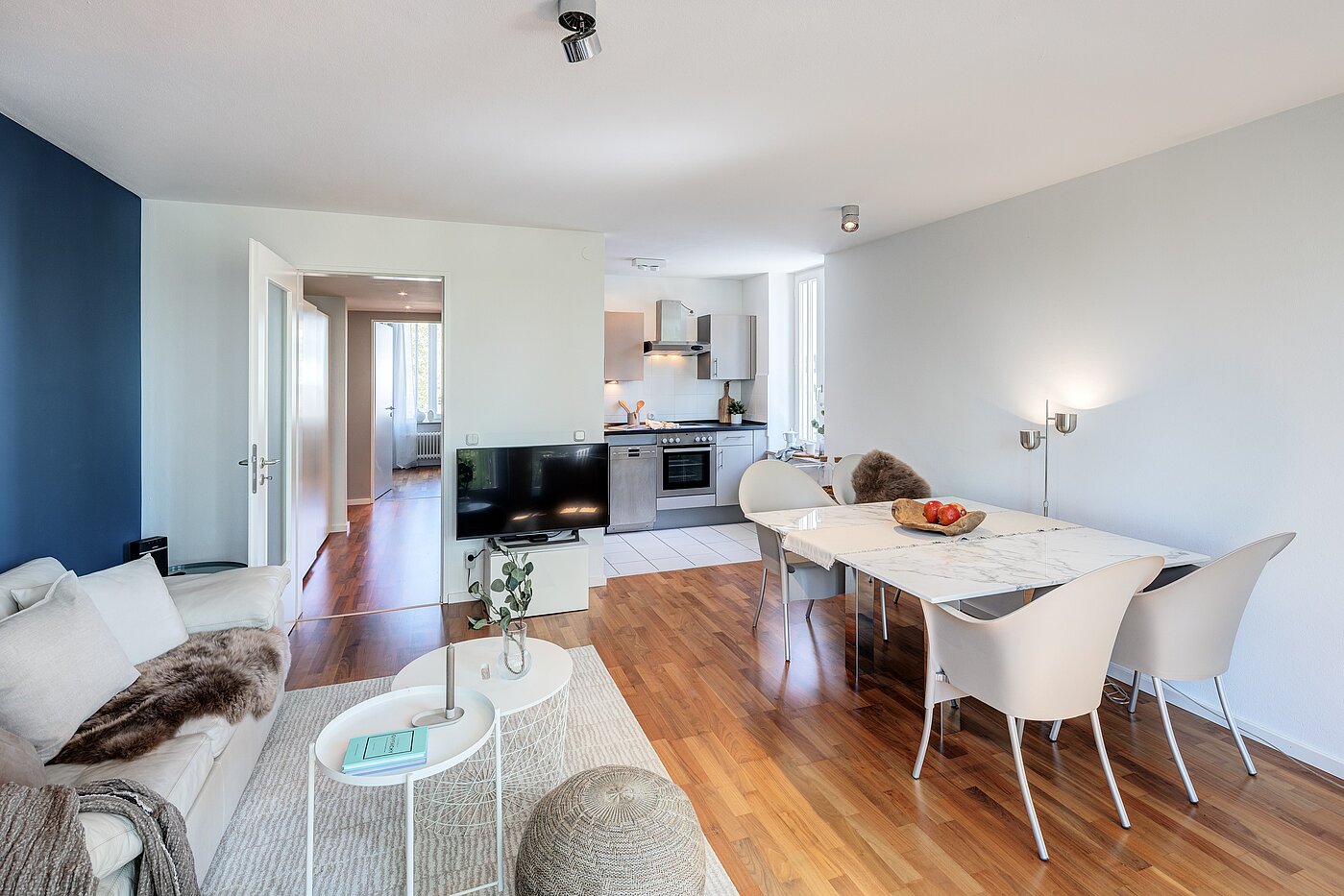 Квартира в многоэтажно доме с 2.5 комнатами | München-Fasangarten | 702211 | Offene Küche mit...