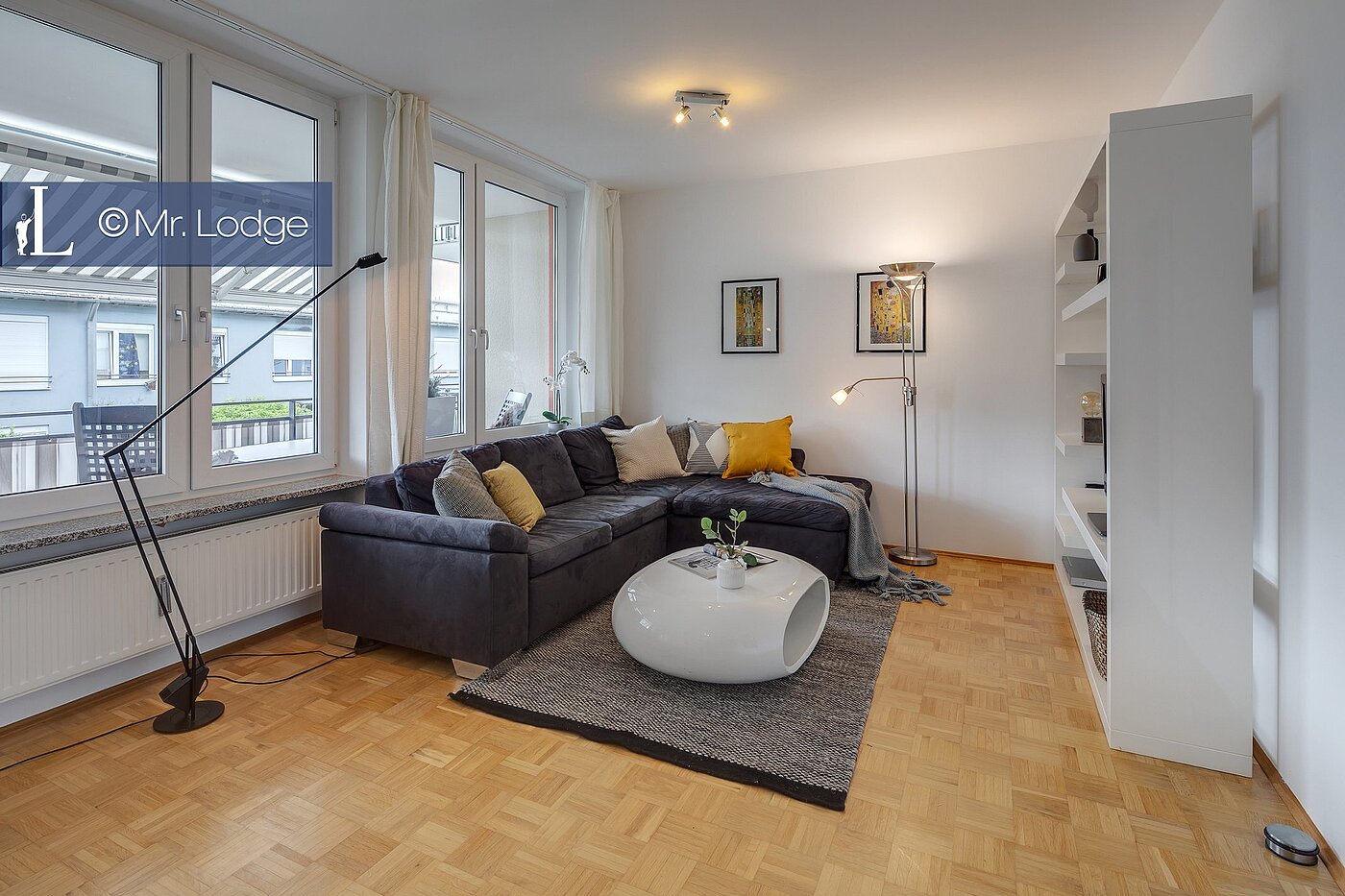 Квартира в многоэтажно доме с 2 комнатами | München-Trudering | 1907ML1 | Helles Wohnzimmer ...