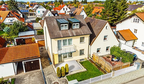 Особняк с 6 комнатами | Unterschleißheim | 2209ML7 | Nachbarschaft