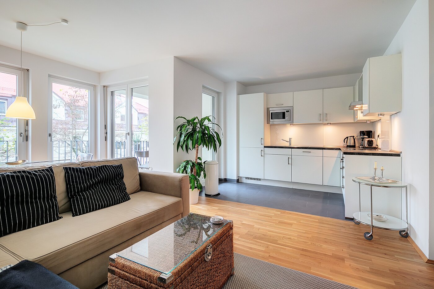 Квартира в многоэтажно доме с 3 комнатами | München-Moosach | 70164