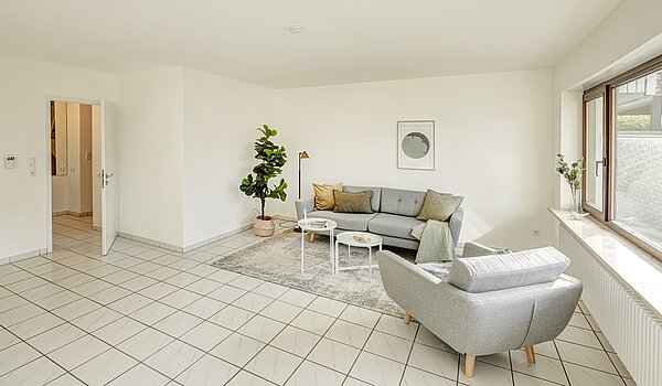 Таун-хаус с 5 комнатами | Unterschleißheim | 70187 | Helles geräumiges Wohnzimmer...