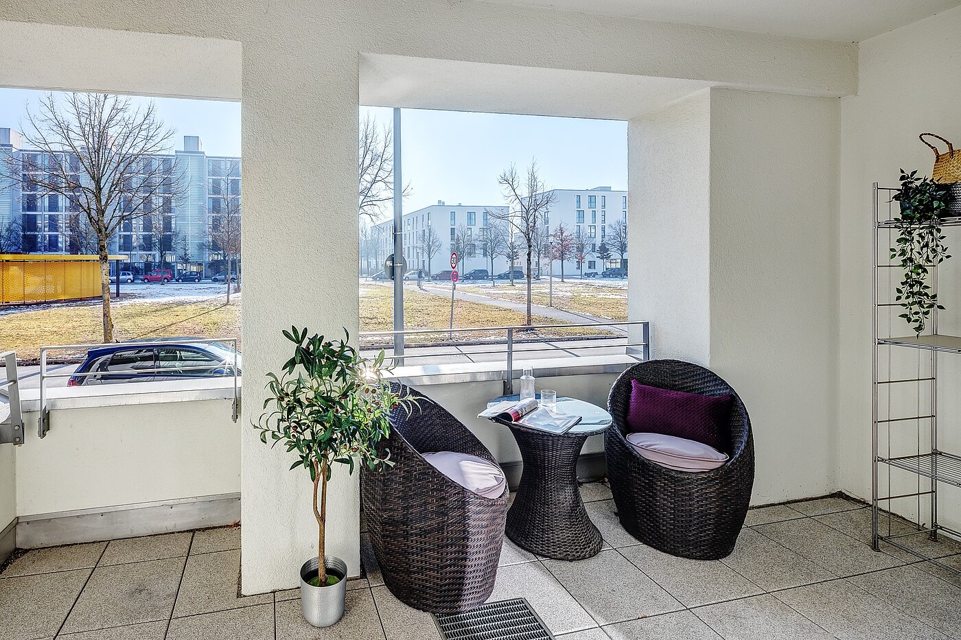 Плоский с 2 комнатами | München-Riem | 2201ML1 | Sonnige Loggia