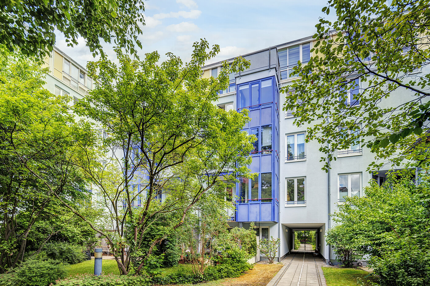 Квартира в многоэтажно доме с 2 комнатами | München-Neuhausen | 70440 | Außenansicht