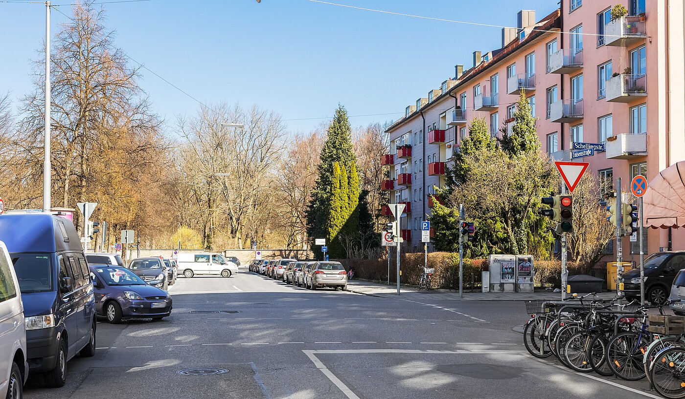 Квартира в многоэтажно доме с 3 комнатами | München-Maxvorstadt | 2203ML31 | Maxvorstadt