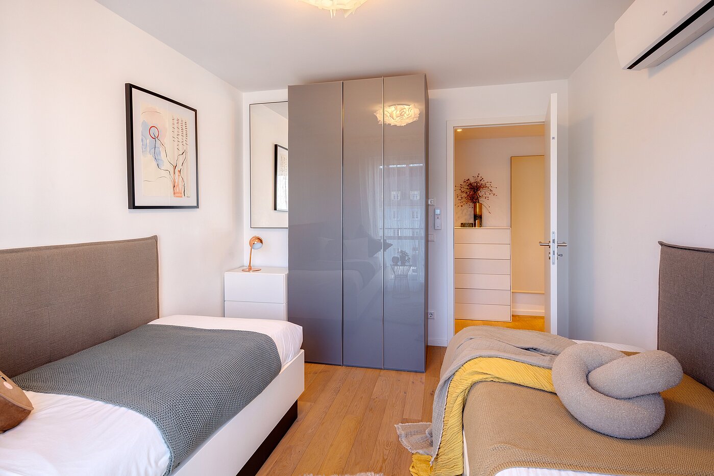 Квартира в многоэтажно доме с 4 комнатами | München-Bogenhausen | 70380 | ...oder Arbeitszimmer