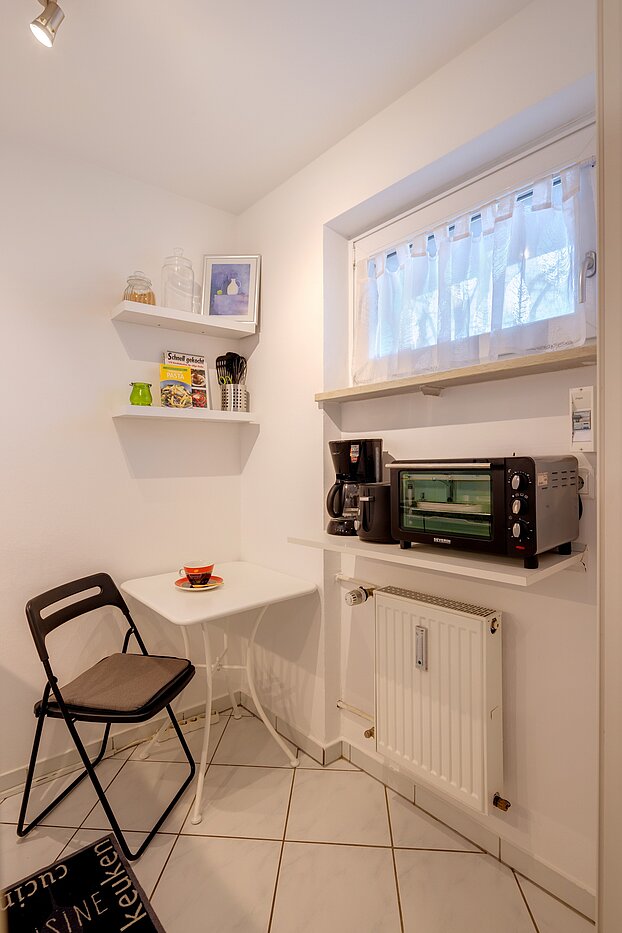 Apartment с 1 комнатная | München-Sendling-Westpark | 70395 | ...Fenster und Essplatz