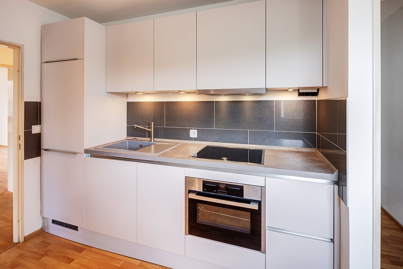 Квартира в многоэтажно доме с 2 комнатами | München-Hadern | 704101 | ...und Einbauküche