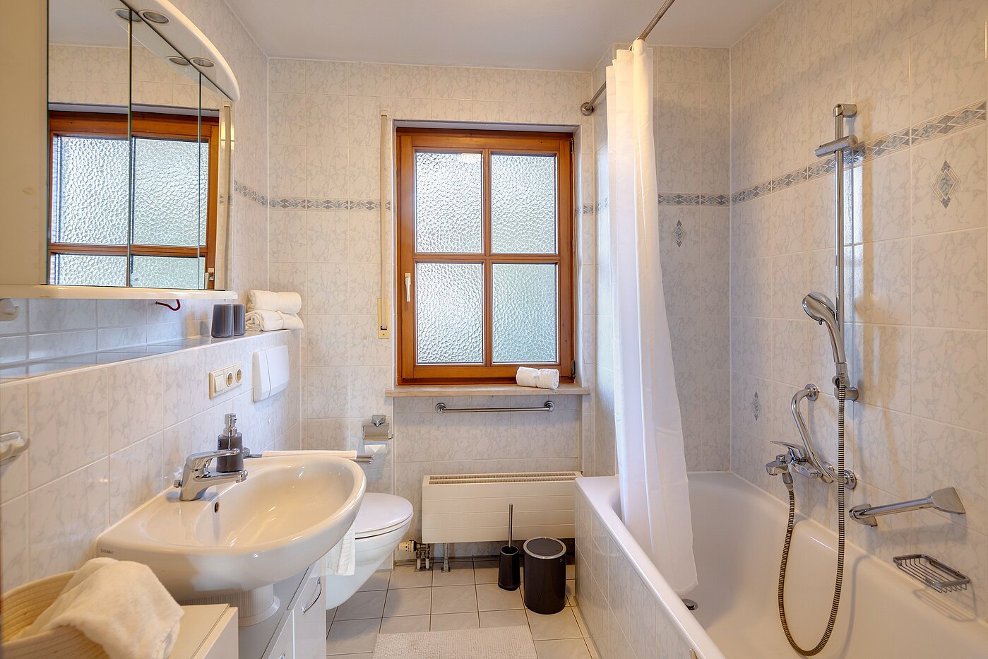 Квартира в многоэтажно доме с 2 комнатами | München-Trudering | 701781 | Tageslichtbad