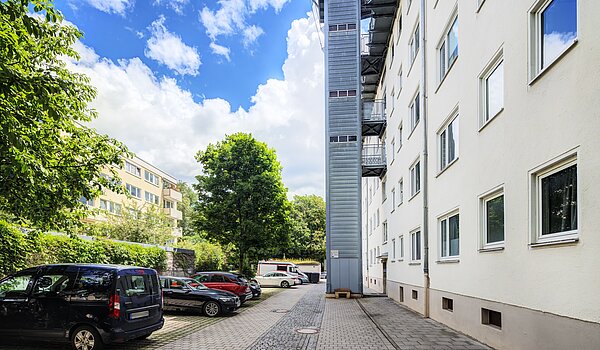 Квартира в многоэтажно доме с 1 комнатная | München-Schwabing | 70454 | ...und Außenaufzug