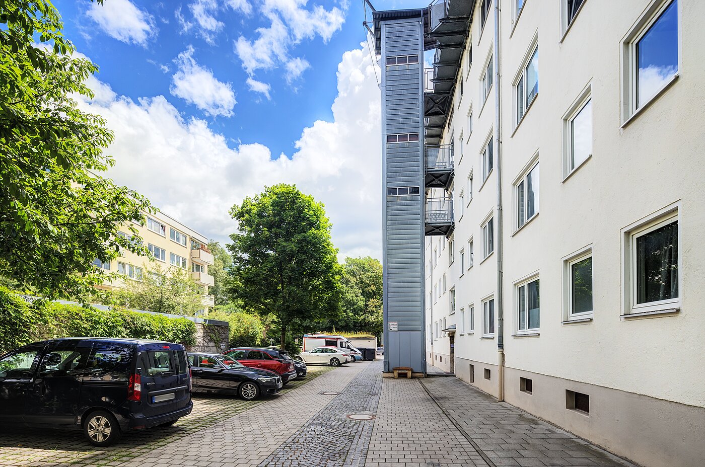 Квартира в многоэтажно доме с 1 комнатная | München-Schwabing | 70454 | ...und Außenaufzug