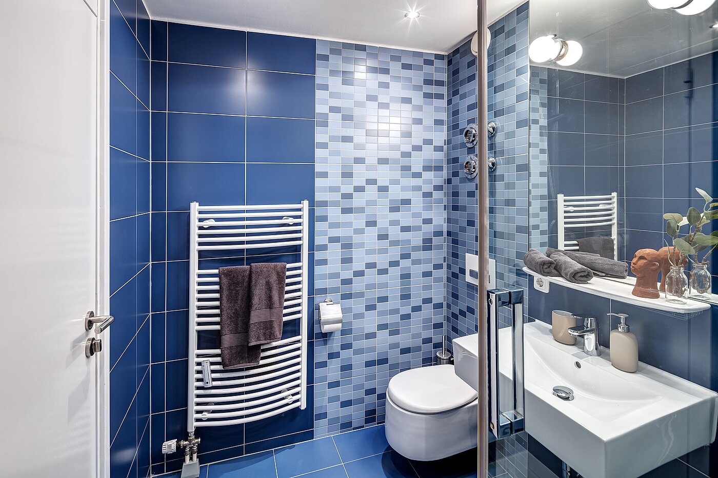Квартира в многоэтажно доме с 1 комнатная | München-Maxvorstadt | 70165 | ...Handtuchheizkörper