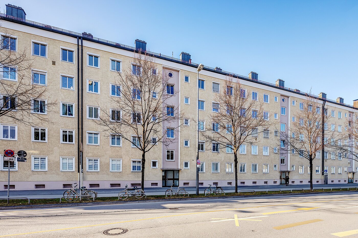 Квартира в многоэтажно доме с 1 комнатная | München-Sendling | 2201ML3 | Fassadenansicht von der Straße...