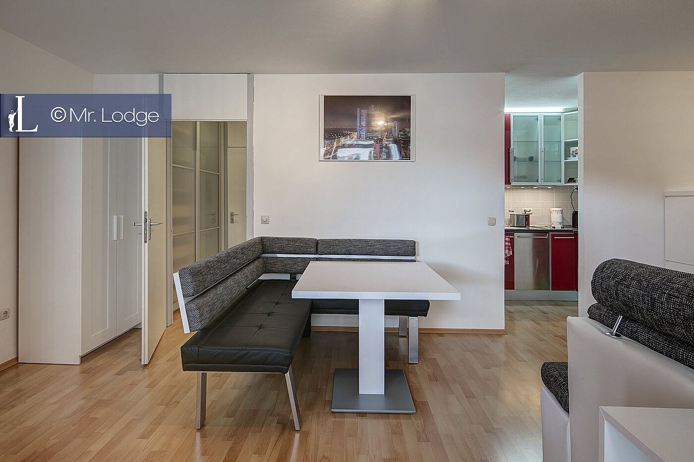 Квартира в многоэтажно доме с 1 комнатная | München-Sendling-Westpark | 1706ML8 | Essecke mit Blick zur Küche