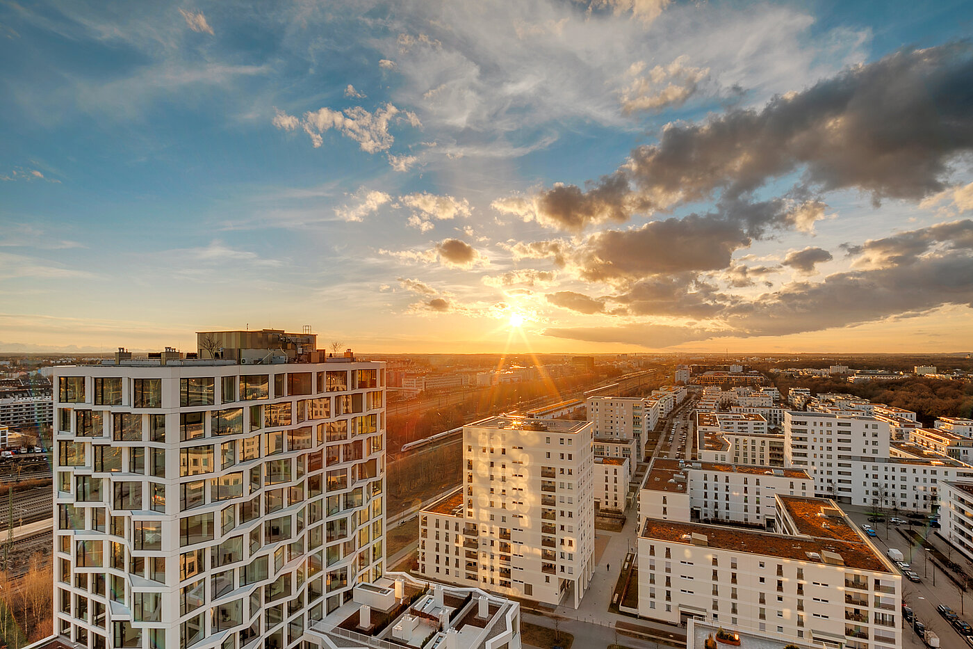Apartment с 1.5 комнатами | München-Neuhausen | 70179 | ...Abendstimmung am FRIENDS TOWER