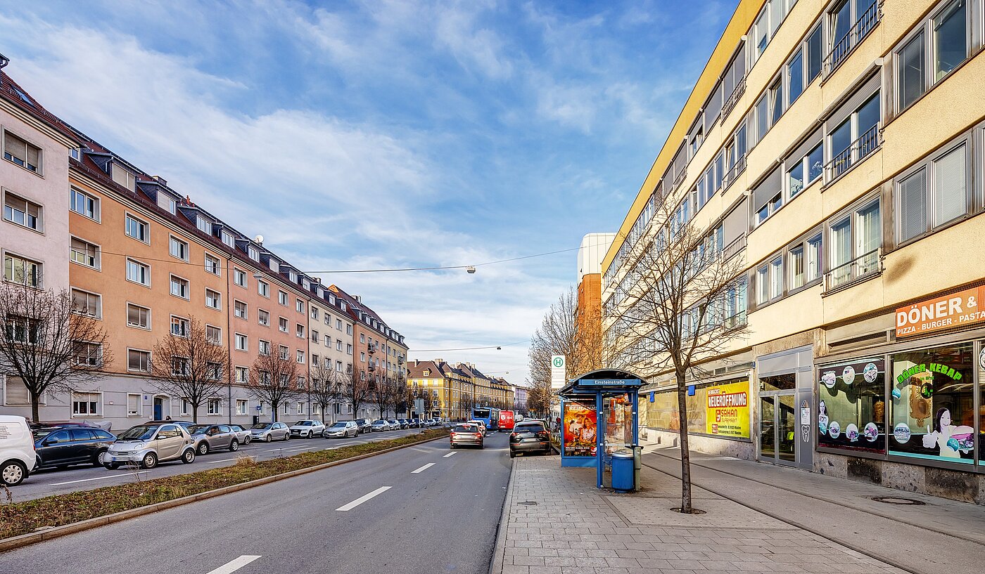 Квартира в многоэтажно доме с 1.5 комнатами | München-Au | 2112ML2 | Bushaltestelle vor der Tür