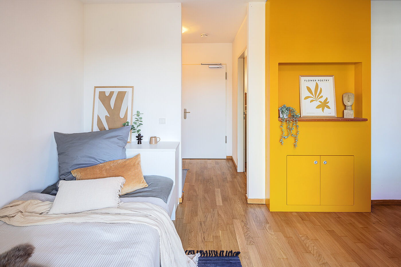 Apartment с 1 комнатная | München-Ramersdorf | 70415 | Wohn- und Schlafzimmer