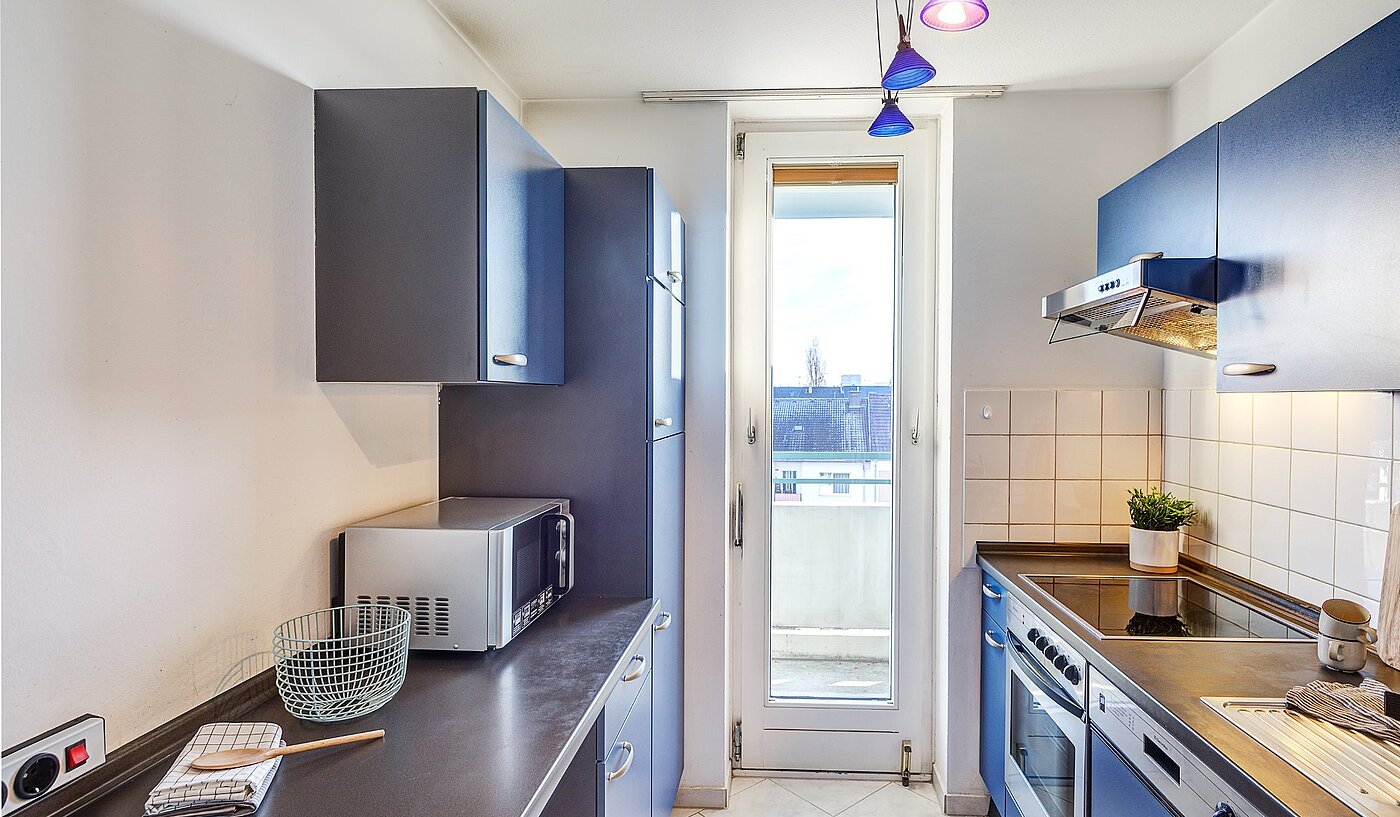 Квартира в многоэтажно доме с 2 комнатами | München-Sendling-Westpark | 2010ML9 | Helle Einbauküche...