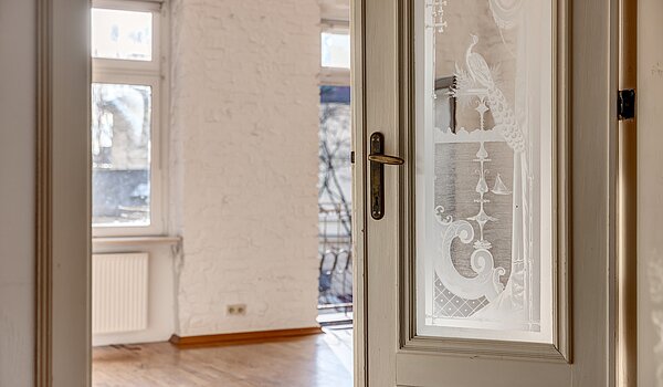 Квартира в многоэтажно доме с 2 комнатами | München-Isarvorstadt | 703031 | Antike französische Türen