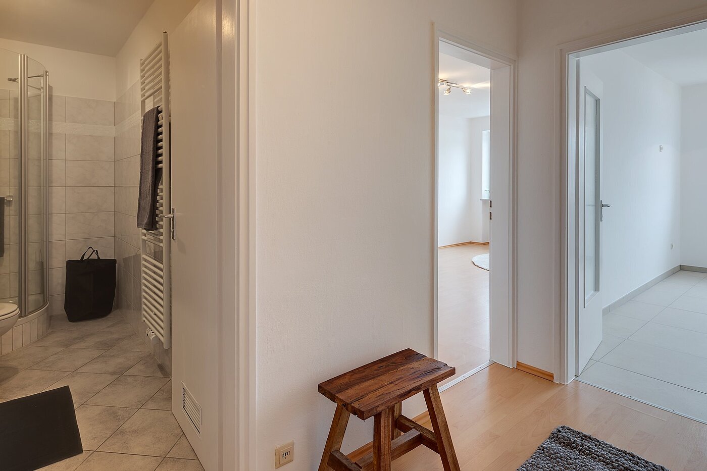 Квартира в многоэтажно доме с 2 комнатами | München-Sendling-Westpark | 1811ML1 | in die helle Küche