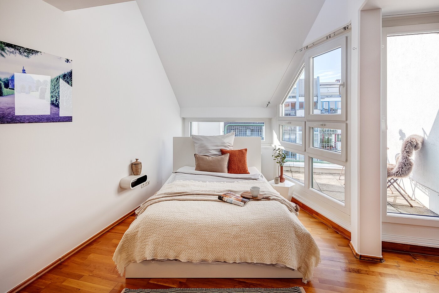 Квартира в многоэтажно доме с 1 комнатная | München-Maxvorstadt | 70165 | Erholsames Schlafen