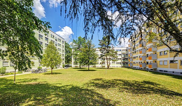 Квартира в многоэтажно доме с 1 комнатная | München-Feldmoching | 70456 | Außenansicht